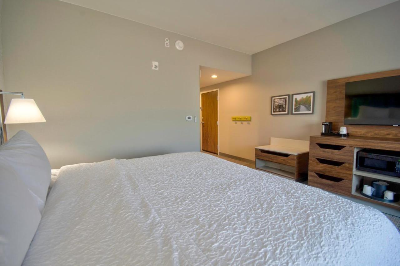 Hampton Inn Abingdon Εξωτερικό φωτογραφία