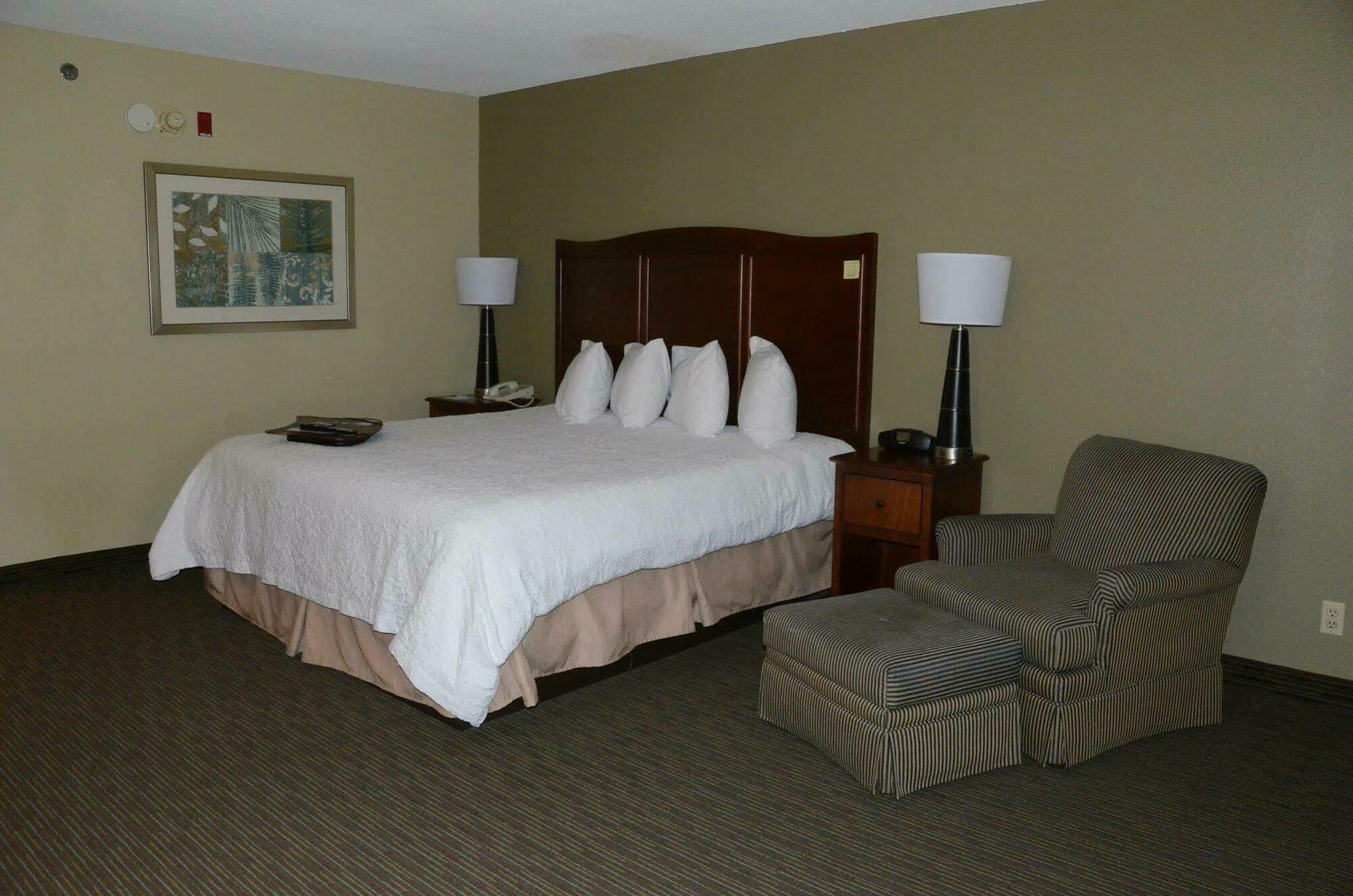 Hampton Inn Abingdon Εξωτερικό φωτογραφία